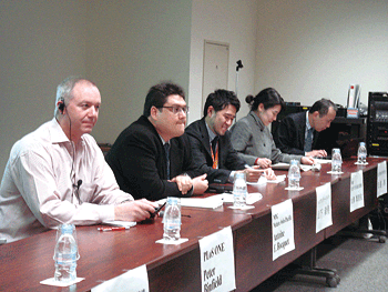 Panelists (from left): Peter Binfield (Public Library of Science), Antoine E. Bocquet  (NPG Nature Asia-Pacific), Koji Yamashita (Springer Japan KK), Rulisa Osawa (DRF, University of Tsukuba Library), and Jun Adachi (National Institute of Informatics)